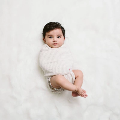 Embe 0-3mo Organic Newborn Swaddle Wrap, Convertible 3 Embe 0-3mo Organic Newborn Swaddle Wrap, Convertible - Image 3